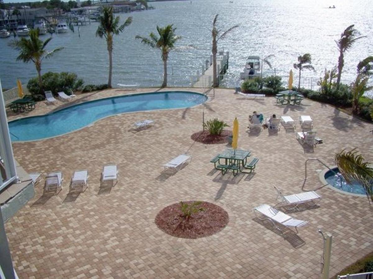 Boca Ciega Resort By Travel Resort Services 圣彼得堡 外观 照片