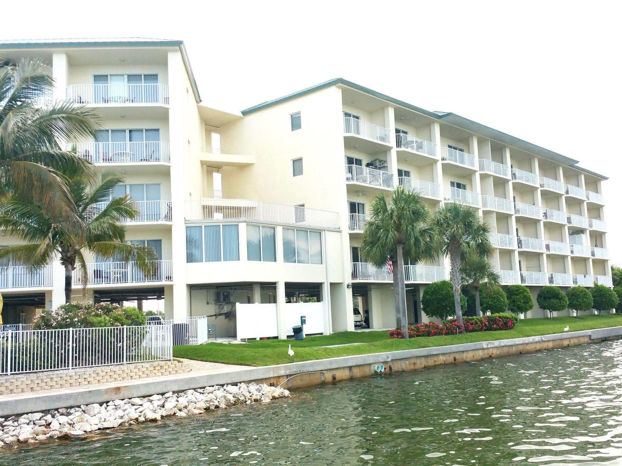 Boca Ciega Resort By Travel Resort Services 圣彼得堡 外观 照片